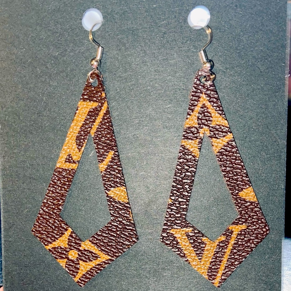 Earrings 💕 Brand new freshly made😍